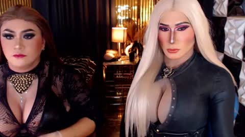 Snapshot of queen_horsecock chatting on 06.16.26 queen_horsecock online show from 06.16.26