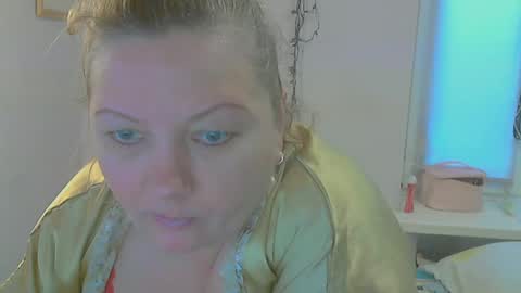 queen_jane8 online show from 01.09.25