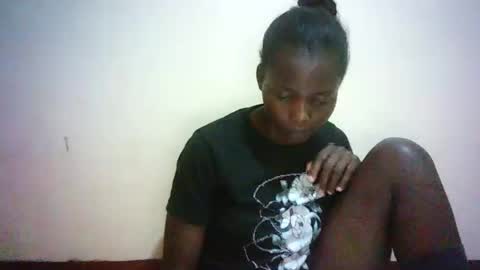Snapshot of queen_joan chatting on 02.26.25 queen_joan online show from 02.26.25