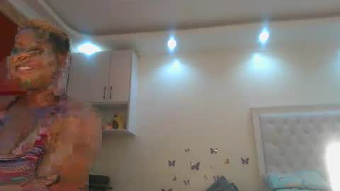 Snapshot of queen_kikih chatting on 04.18.26 Queen kikih online show from 04.18.26