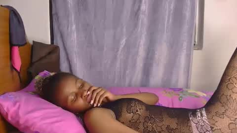 queen_leilani online show from 09.17.25