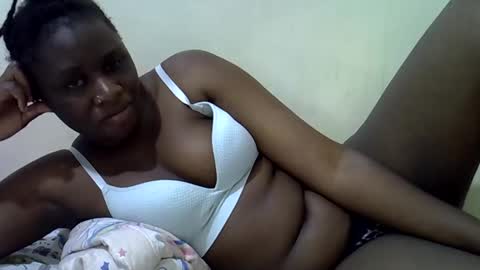 queen_leilla online show from 04.18.26