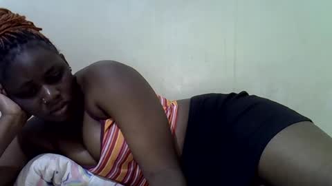 queen_leilla online show from 06.16.26
