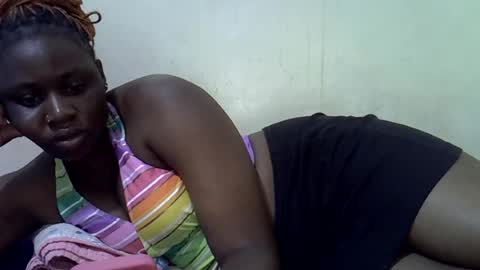 queen_leilla online show from 06.17.26