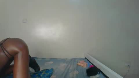 queen_mira online show from 09.14.25