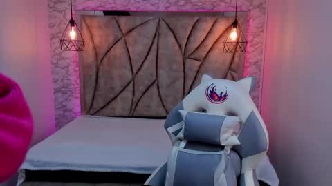 Snapshot of queen_perla_ chatting on 01.27.25 online show from 01.27.25