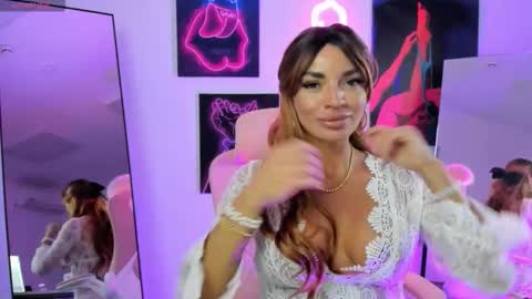 queen_violetta_ online show from 10.07.25