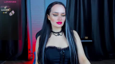 Snapshot of queenaliss chatting on 12.21.24 Your world and the universe Aliss online show from 12.21.24