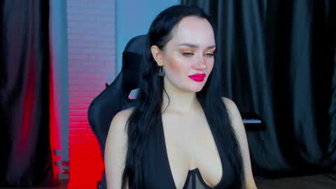 Snapshot of queenaliss chatting on 01.09.25 Your world and the universe Aliss online show from 01.09.25