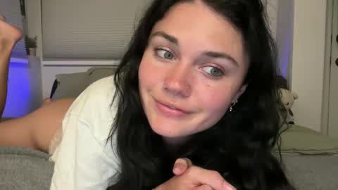 Snapshot of queencassidyy chatting on 06.05.26 Cassidy online show from 06.05.26