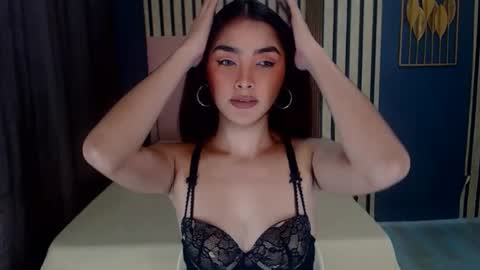 queenemeraldts online show from 02.06.25