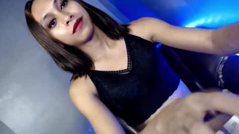 just call me QUEEN and ill be there online show from 09.25.25