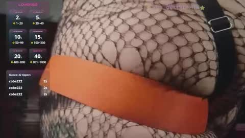 Snapshot of queenlamia chatting on 02.01.25  Taurus online show from 02.01.25