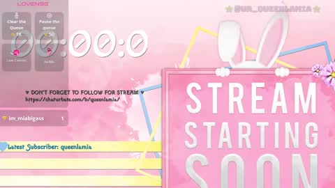 Snapshot of queenlamia chatting on 02.14.25  Taurus online show from 02.14.25