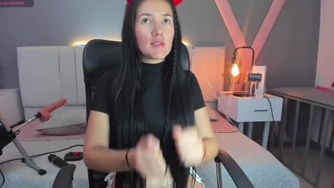 EMILY  online show from 12.11.24