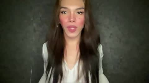 Snapshot of queenn_xxx chatting on 10.24.25 QUEEN online show from 10.24.25