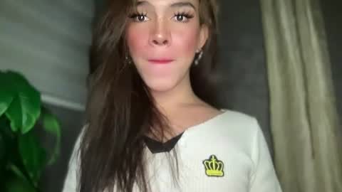 QUEEN online show from 11.20.25