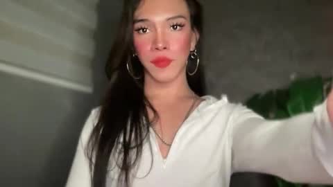 QUEEN online show from 03.30.26