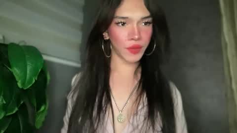 QUEEN online show from 03.30.26