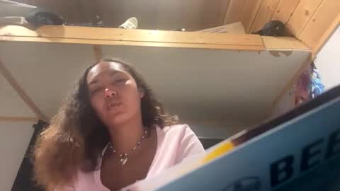 queennefertiti666 online show from 02.15.26