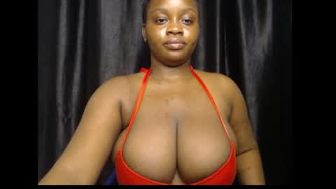 Snapshot of queenofalltest chatting on 02.09.26 Zoey online show from 02.09.26