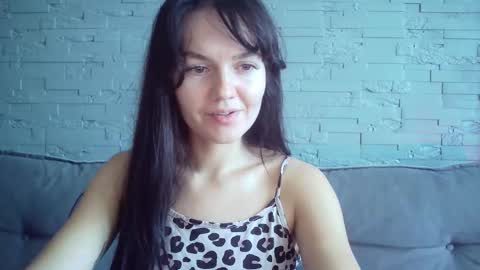 QueenOfModels online show from 11.06.25