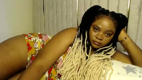 Snapshot of queenofsouls chatting on 12.13.24 . online show from 12.13.24