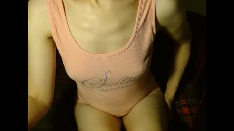 queenoftenderness online show from 01.29.25