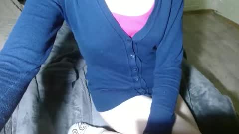 Snapshot of queenoftenderness chatting on 02.18.26 queenoftenderness online show from 02.18.26