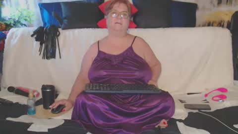 QueenPammy online show from 04.08.26