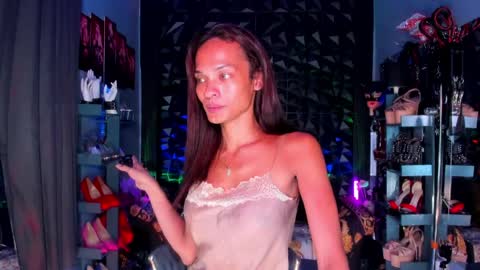 Snapshot of queenvalentinats chatting on 04.26.26 ValentinaMoone online show from 04.26.26