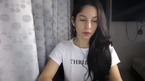 Paola online show from 01.20.25