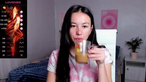 Anna online show from 10.05.25