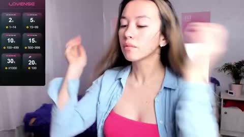 Anna online show from 11.23.25