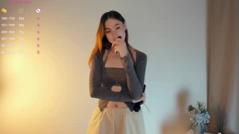 Fiona online show from 12.04.24