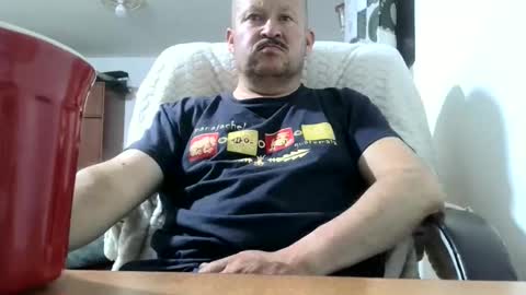 Snapshot of querubinrebelde chatting on 05.04.26 Don Ramon online show from 05.04.26