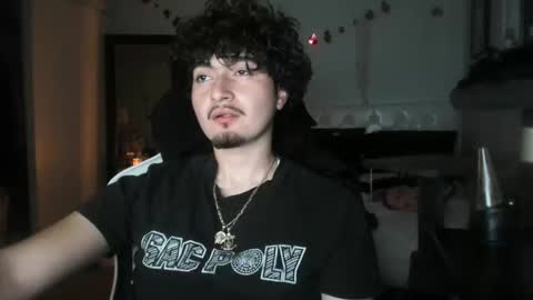 Snapshot of qwert4206 chatting on 02.18.26 qwert4206 online show from 02.18.26