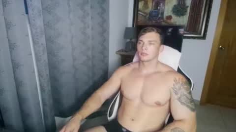 Snapshot of r9dima1998 chatting on 11.10.25 Dmitry online show from 11.10.25