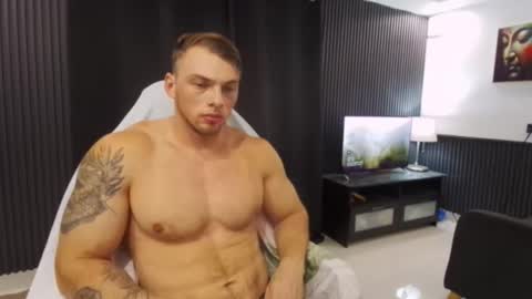 Snapshot of r9dima1998 chatting on 06.11.26 Dmitry online show from 06.11.26
