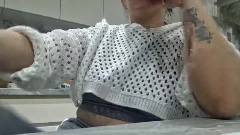 Snapshot of r_e_l_a_x chatting on 02.23.25 Nastya RELAX online show from 02.23.25