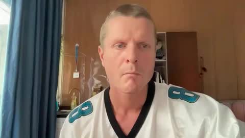 rabbit_eyes69 online show from 11.16.25