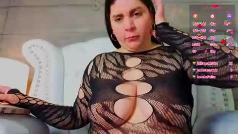 Snapshot of rachel_carlton chatting on 07.18.26 Rachel online show from 07.18.26