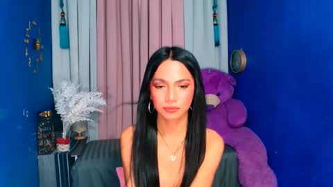 Snapshot of rachel_cummer chatting on 01.25.25 Rachel cummer online show from 01.25.25