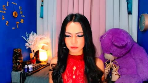 Snapshot of rachel_cummer chatting on 02.05.25 Rachel cummer online show from 02.05.25