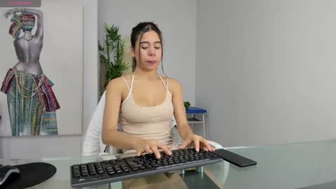 Rachell online show from 02.18.25