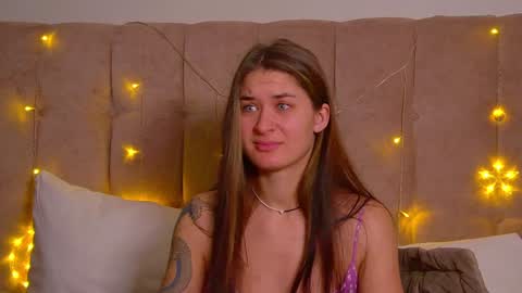 RachellSimpson online show from 12.15.24
