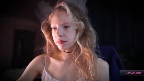 Snapshot of radiant_ada chatting on 12.03.25 ada online show from 12.03.25