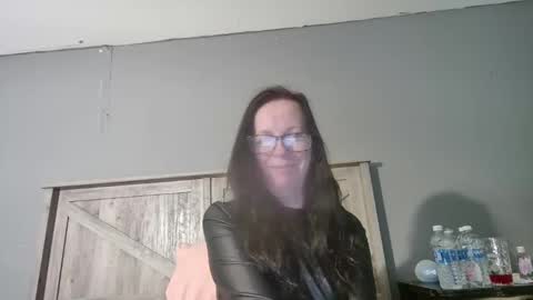 Snapshot of radiantpeachgoddess chatting on 02.17.25 Radiant Peach Goddess online show from 02.17.25