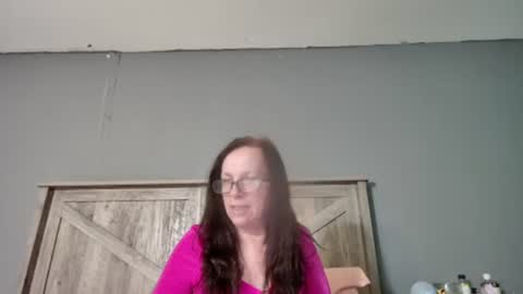 Snapshot of radiantpeachgoddess chatting on 02.24.25 Radiant Peach Goddess online show from 02.24.25