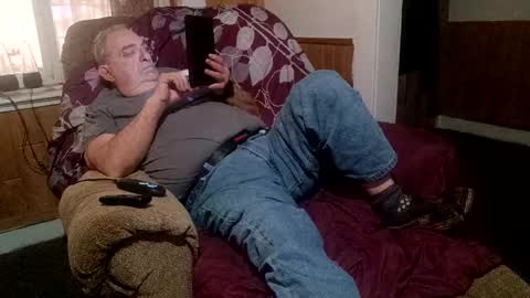 Snapshot of radiomantim chatting on 02.13.26 Radioman for fun online show from 02.13.26